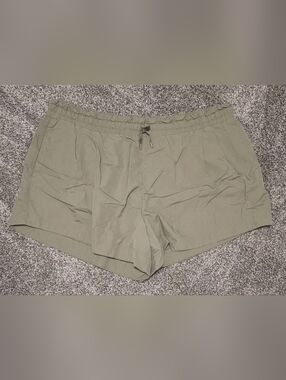 XXL all in motion Olive Green Elastic-Waist Athletic Shorts